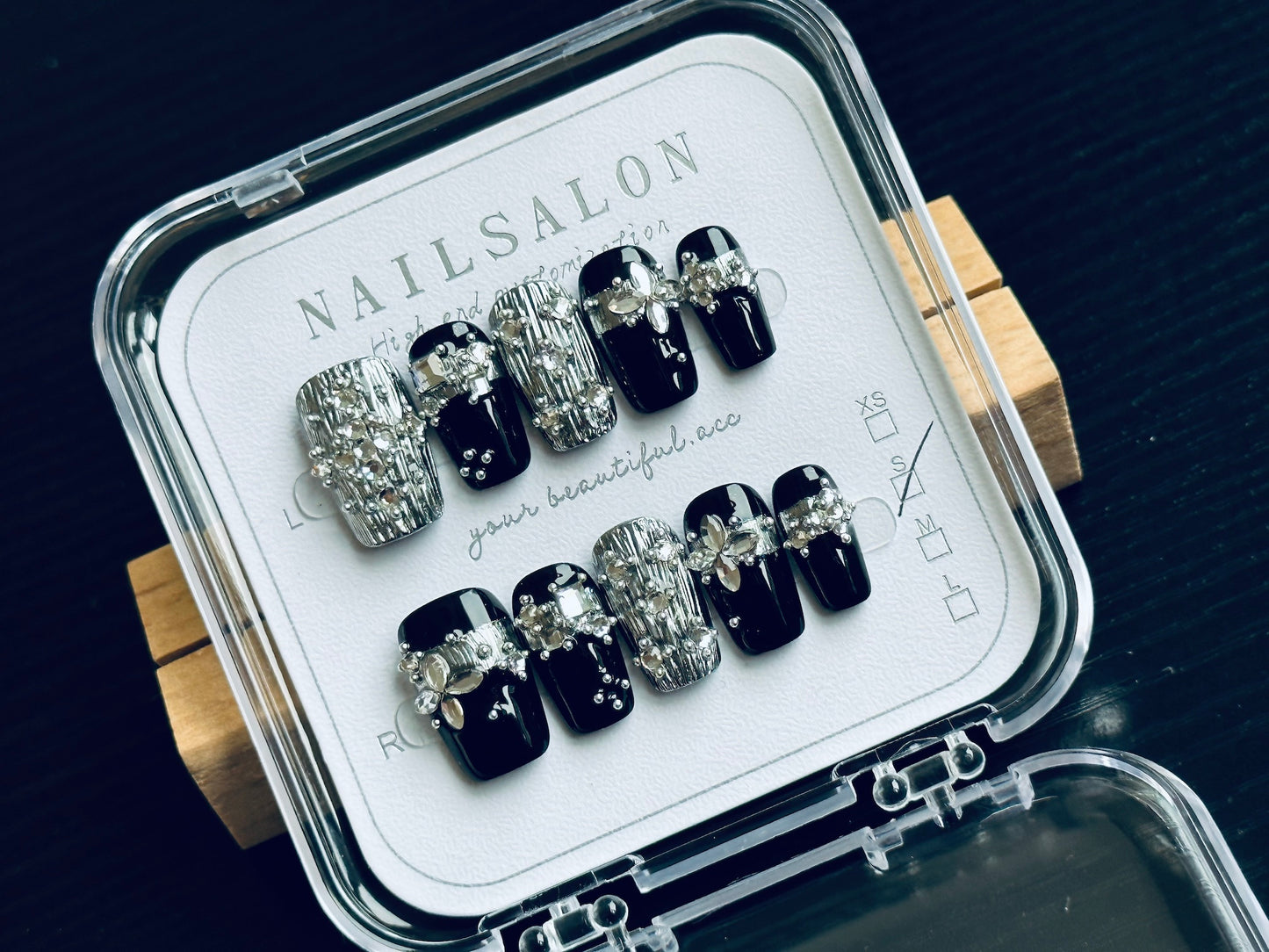 Press On Nails T076