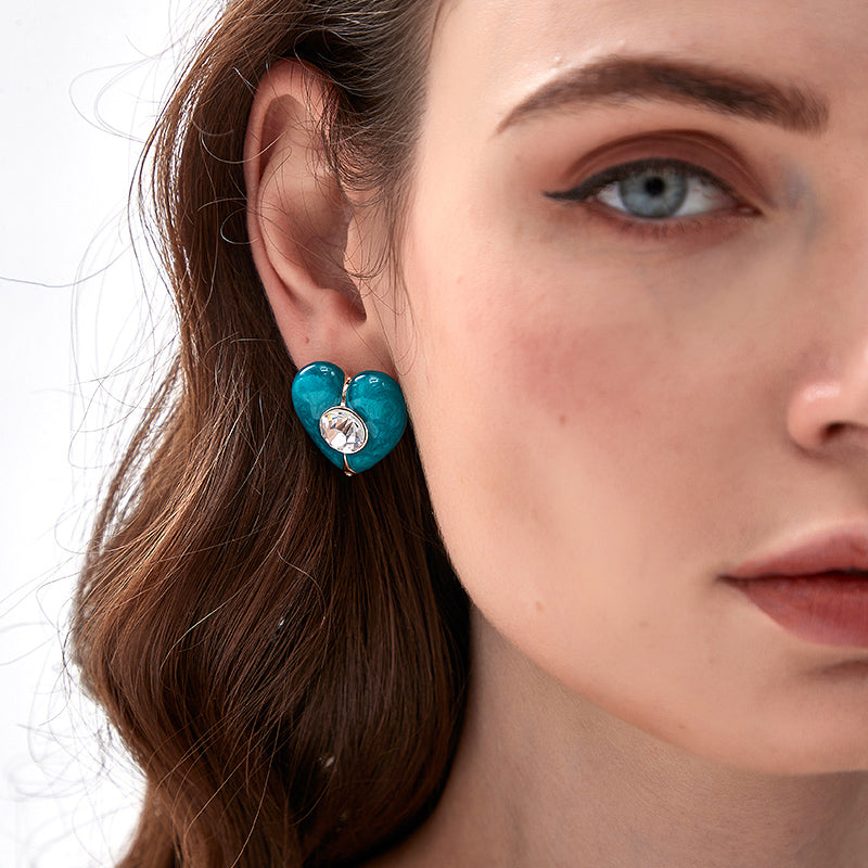 Fashion Personality Love Heart Earrings Women