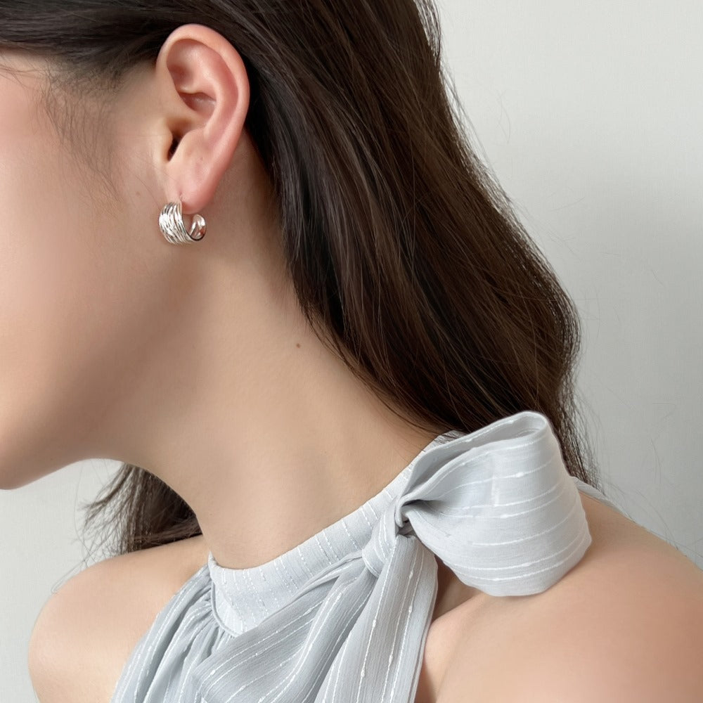Exquisite And Versatile Stud Earrings For Women
