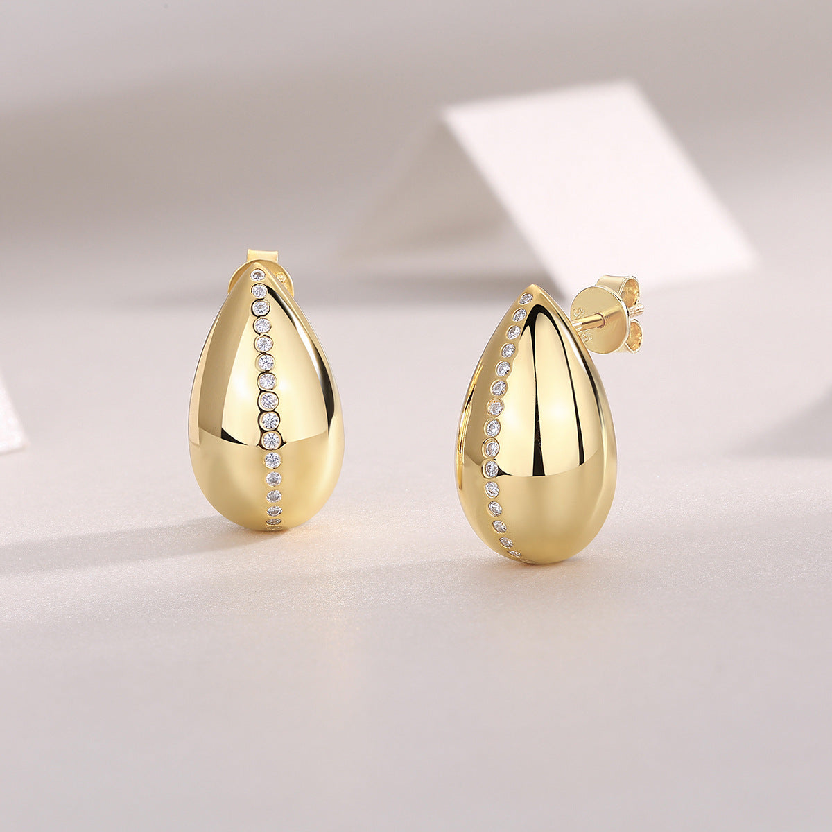 Fashionable Golden 925 Silver Earrings Women