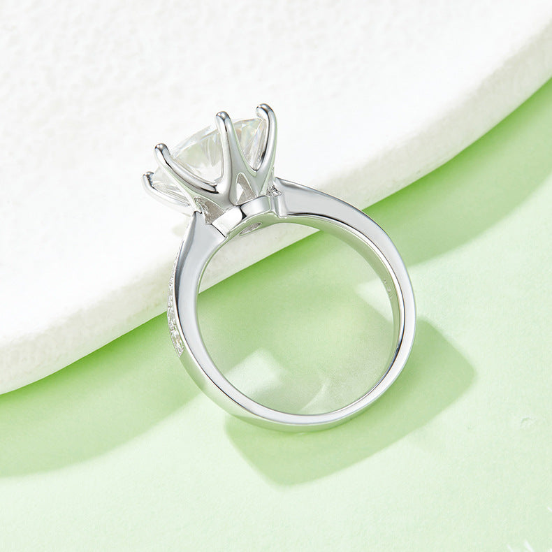 A 5-carat Luxury And Fashionable Light Luxury Jewelry Silver Ring Set With Top-quality Moissanite, S925 Silver Plated With Platinum