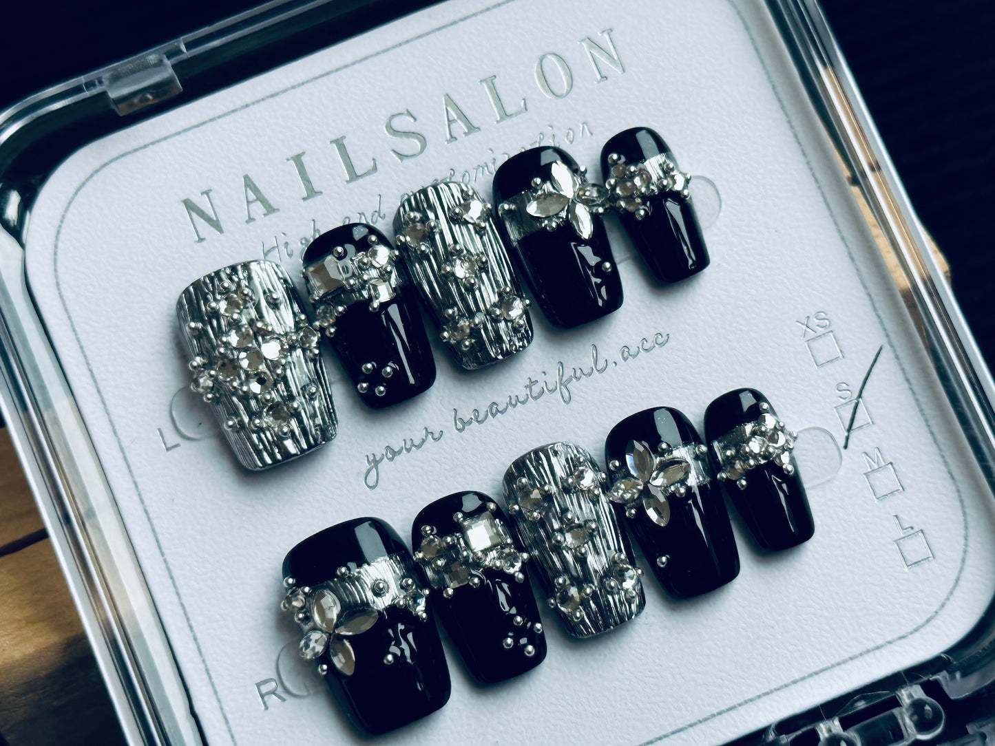 Press On Nails T076