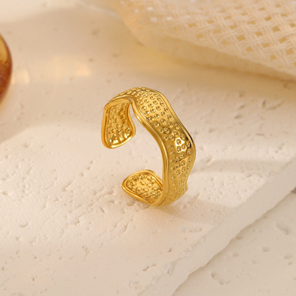 Golden Irregular Line Hammered Ring