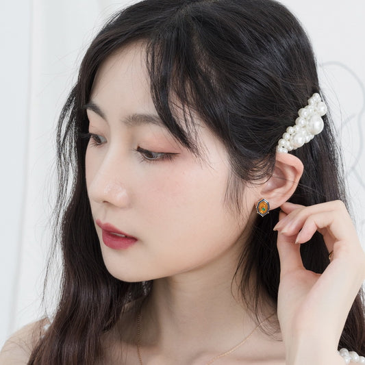 Natural Amber Stud Women Ethnic Style Earrings