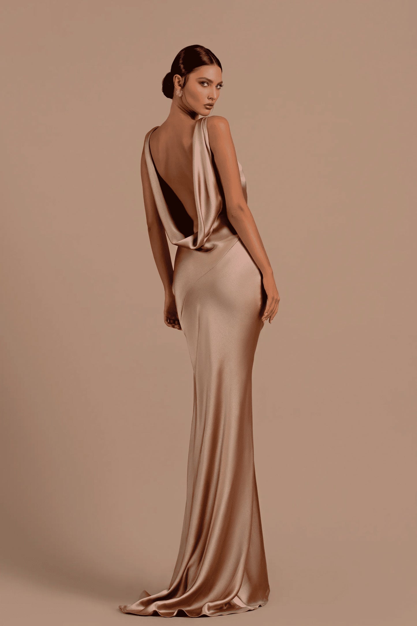 Mermaid Bridesmaid Dresses For Wedding Deep V Neck Satin Prom Dress Long Formal Evening Gowns For Women